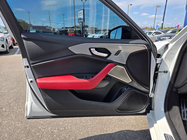 Vehicle image 21 of 47