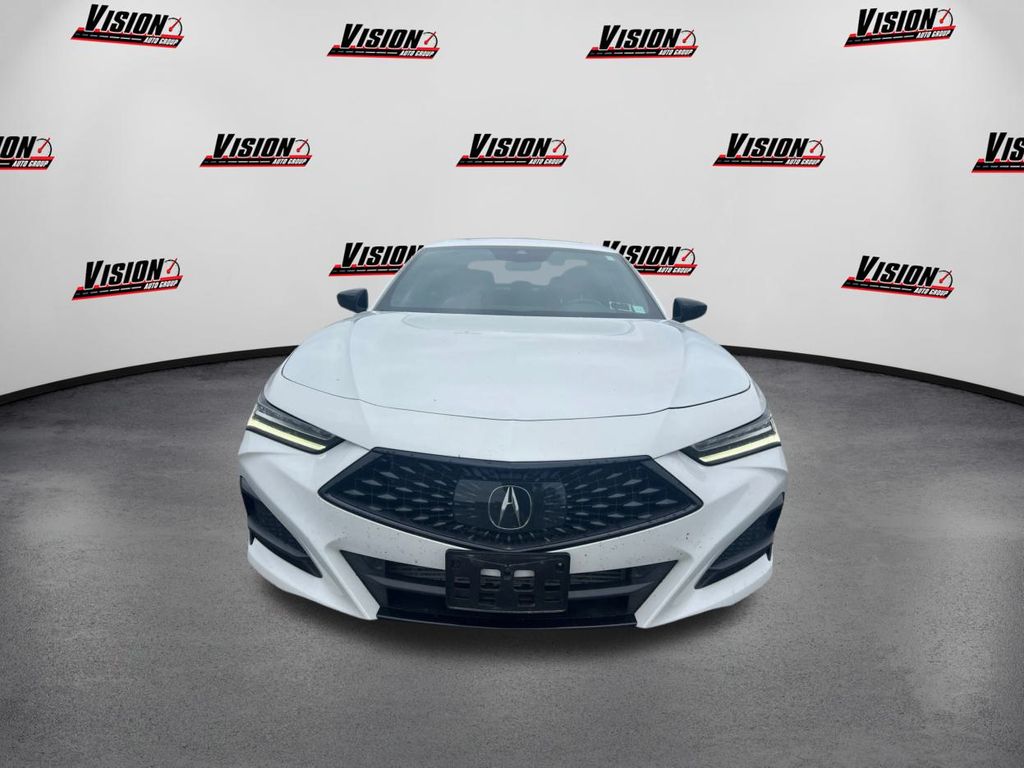 Vehicle image 2 of 40