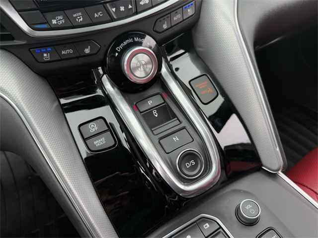 Vehicle image 20 of 36