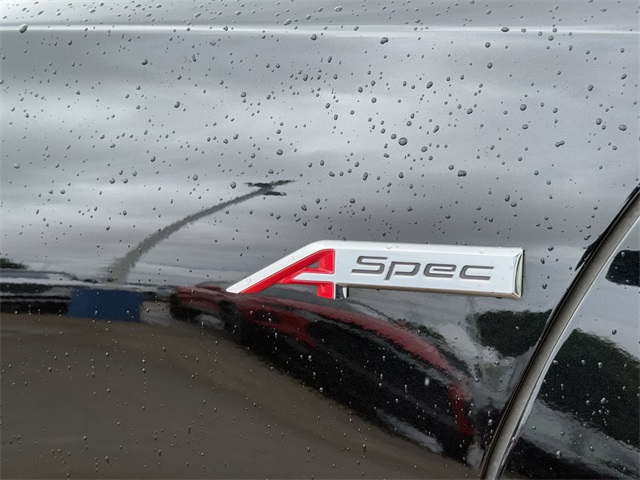 Vehicle image 10 of 36