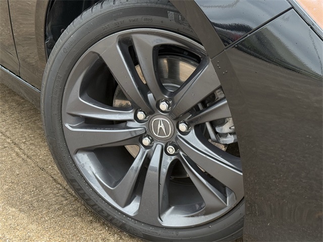Vehicle image 11 of 36