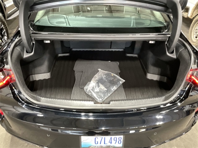 Vehicle image 16 of 35