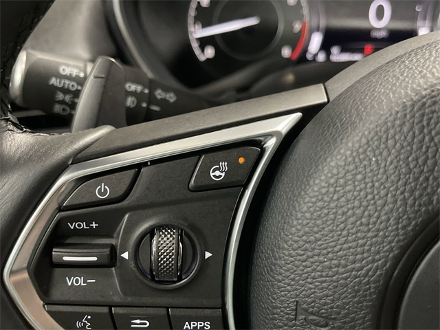 Vehicle image 34 of 35