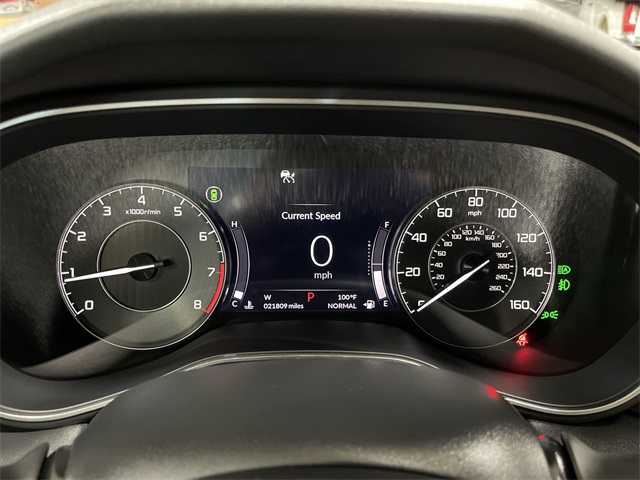 Vehicle image 21 of 35