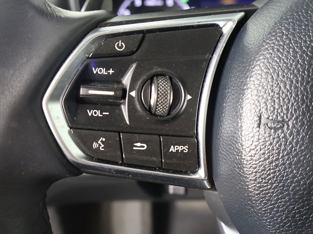Vehicle image 30 of 48