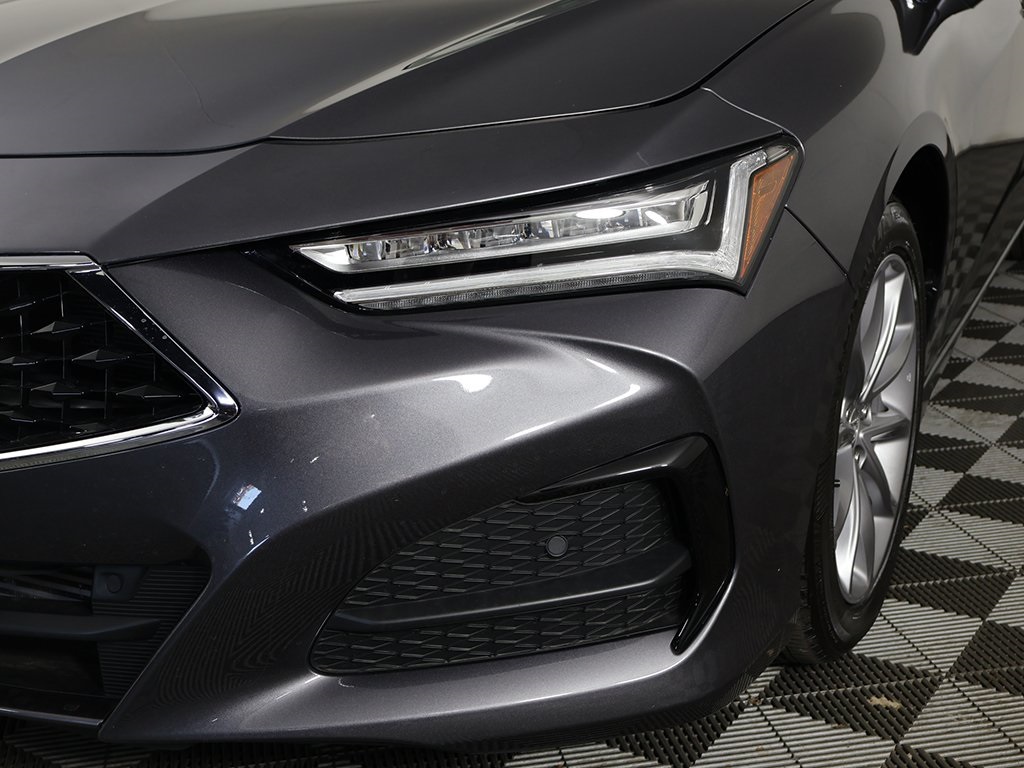 Vehicle image 18 of 48