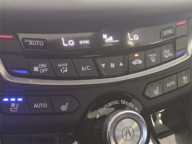 Vehicle image 23 of 30