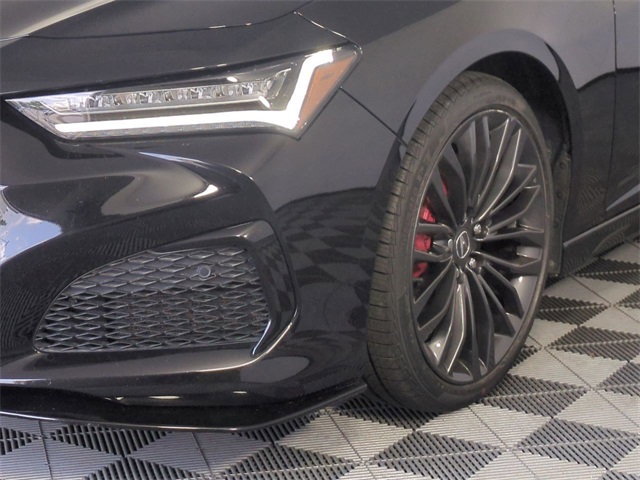 Vehicle image 29 of 30