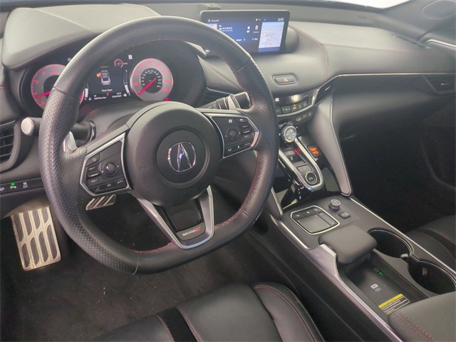 Vehicle image 14 of 30