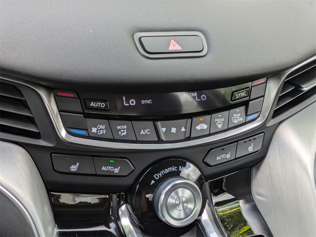 Vehicle image 25 of 29
