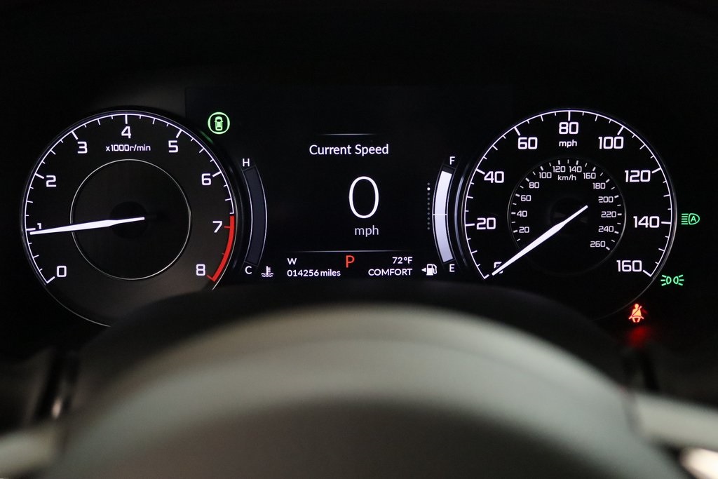 Vehicle image 8 of 28