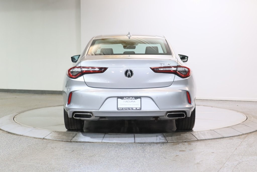Vehicle image 5 of 28
