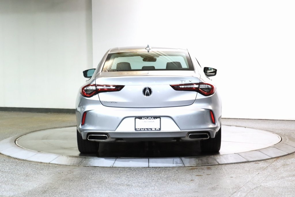Vehicle image 5 of 27