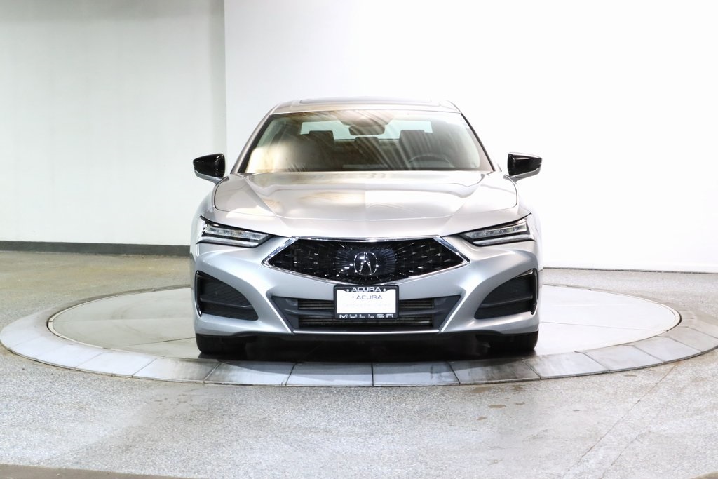 Vehicle image 2 of 27