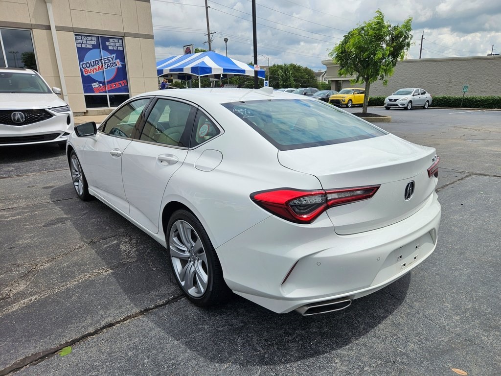 Vehicle image 8 of 35