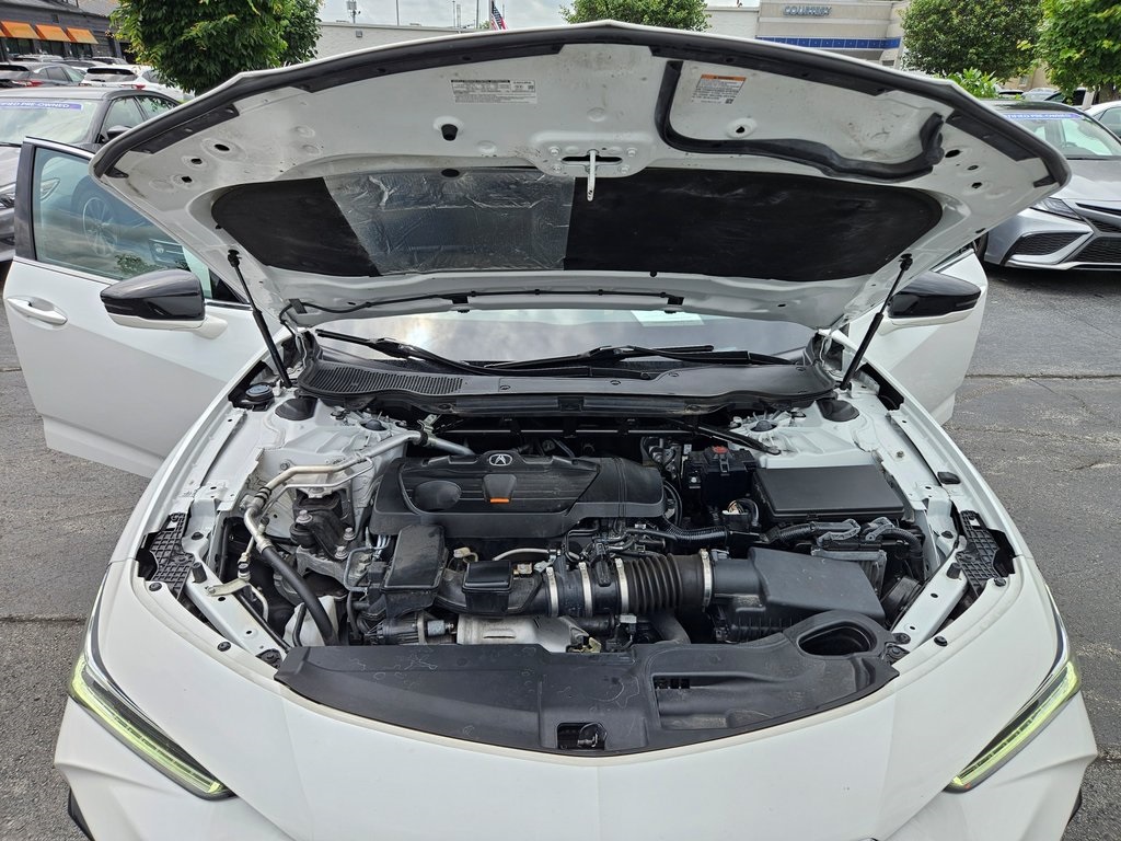Vehicle image 25 of 35