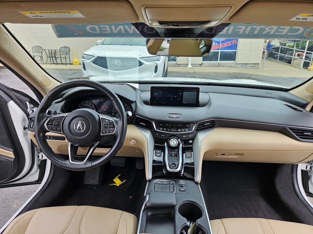 Vehicle image 13 of 35