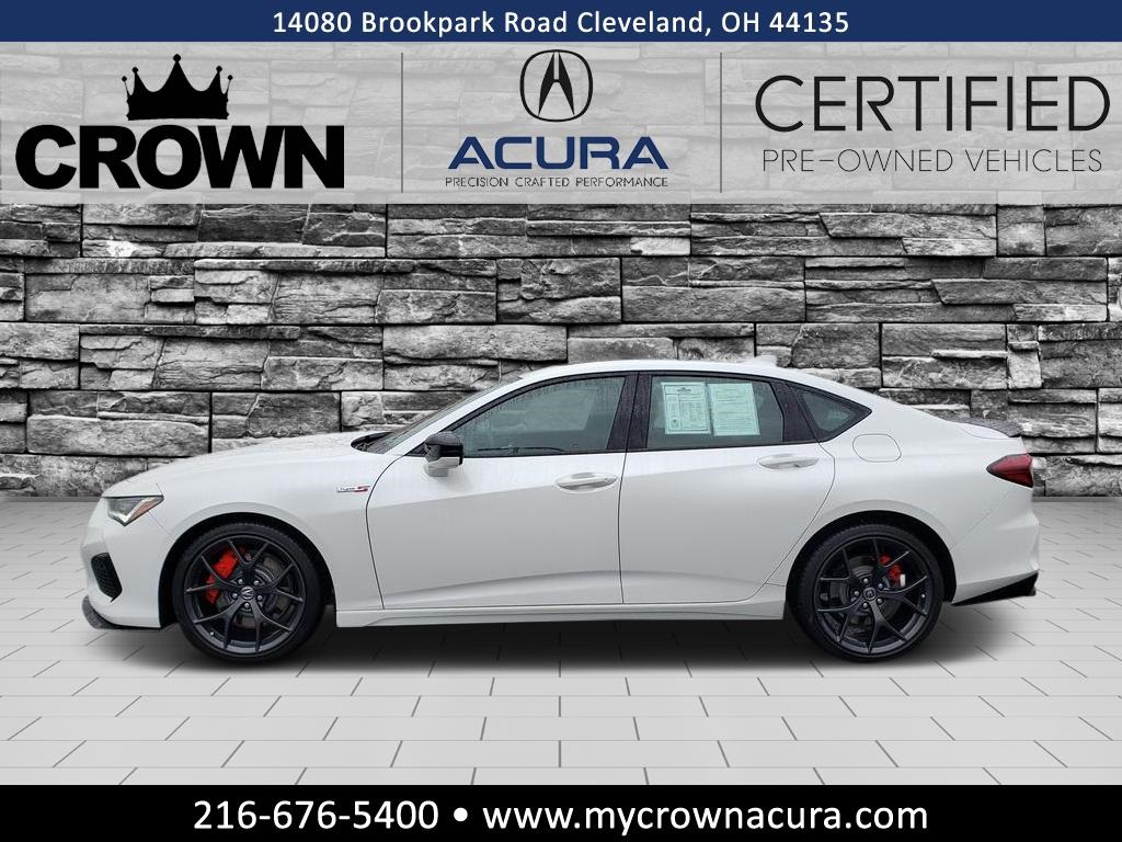 Vehicle image 8 of 27