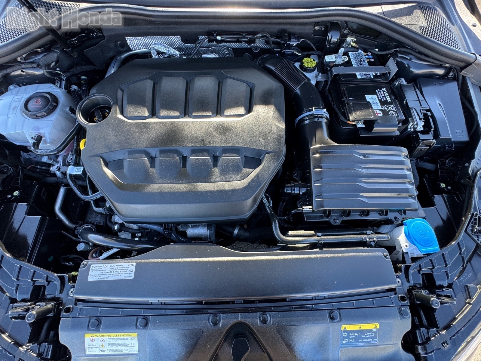 Vehicle image 10 of 31