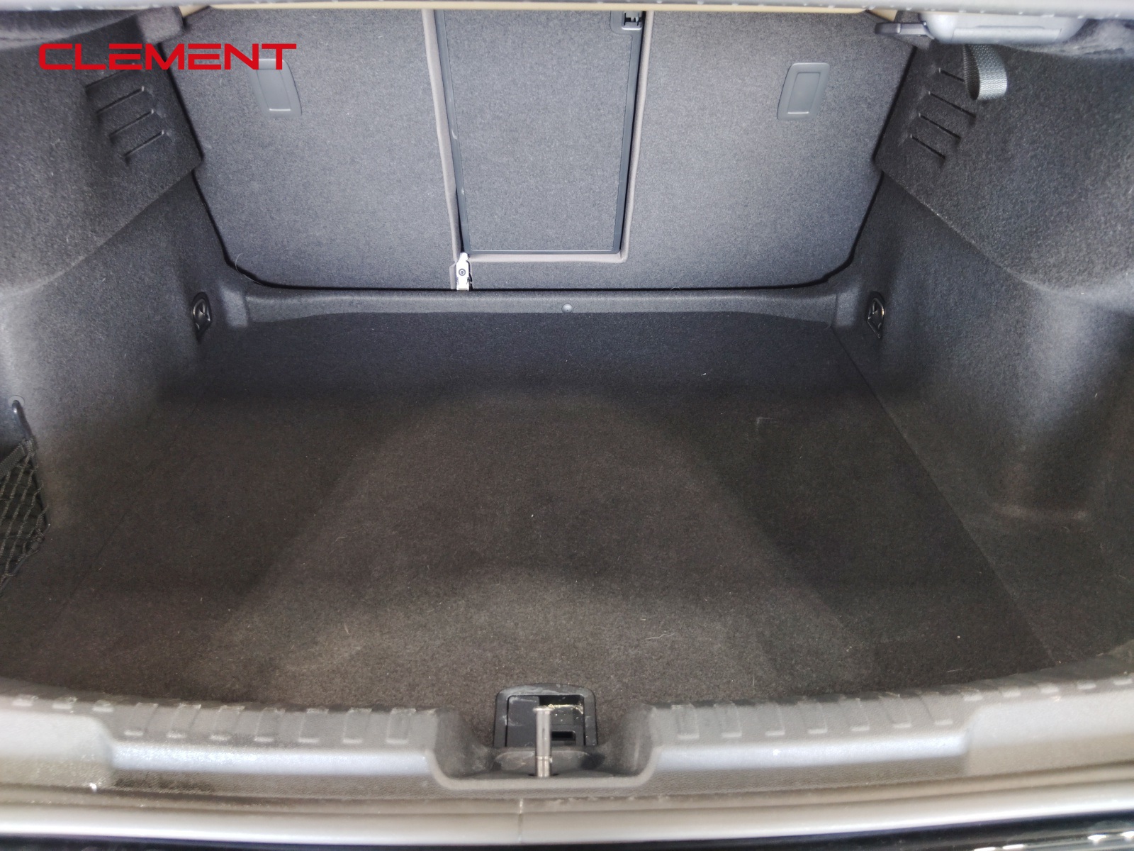 Vehicle image 9 of 59