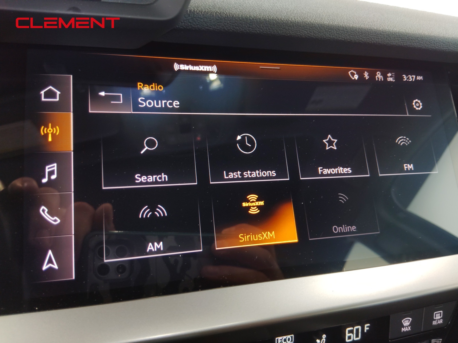 Vehicle image 20 of 59
