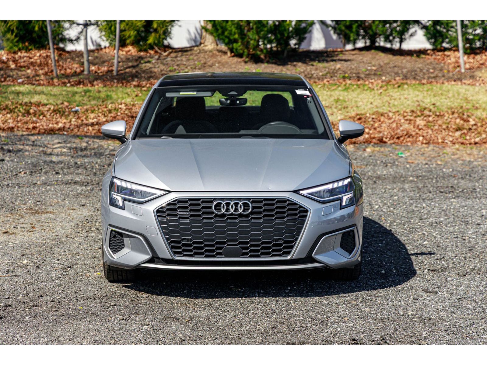 Vehicle image 3 of 25