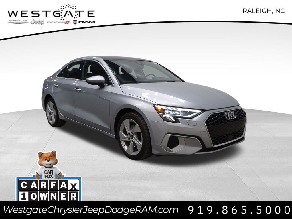 Vehicle image 3 of 44