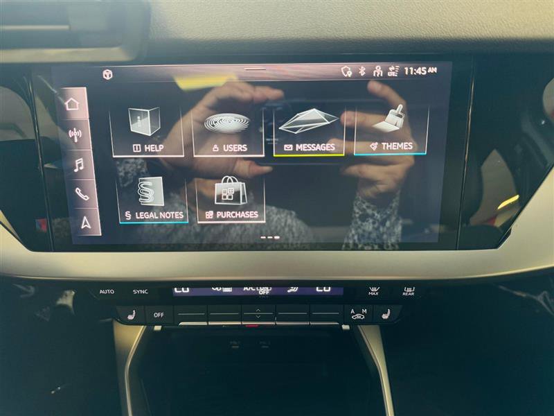 Vehicle image 21 of 27