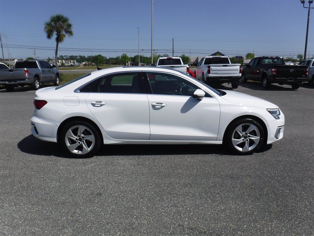 Vehicle image 2 of 18