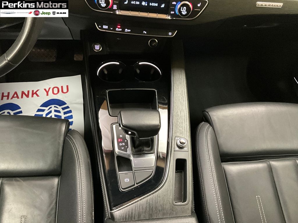 Vehicle image 16 of 16