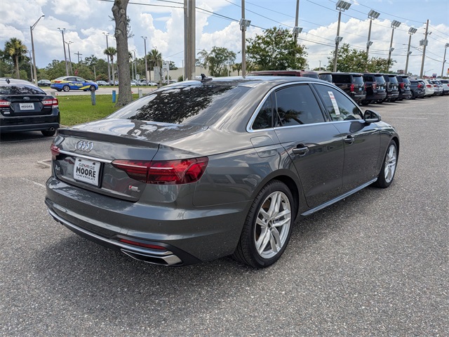 Vehicle image 6 of 35