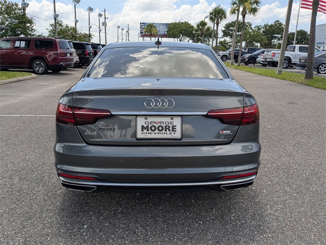 Vehicle image 7 of 35
