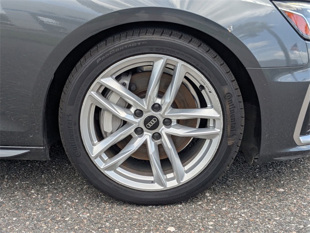 Vehicle image 12 of 35