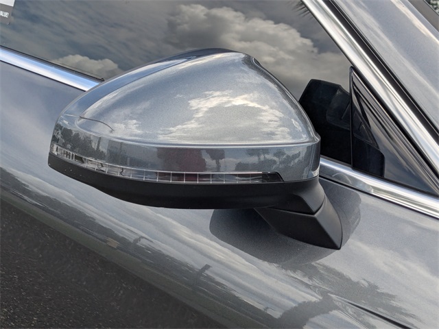 Vehicle image 11 of 35
