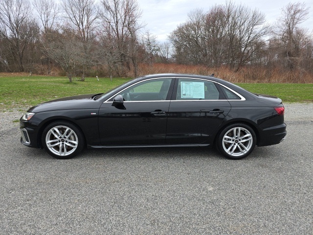 Vehicle image 10 of 50