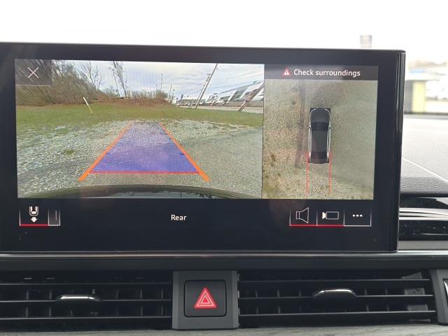 Vehicle image 40 of 50