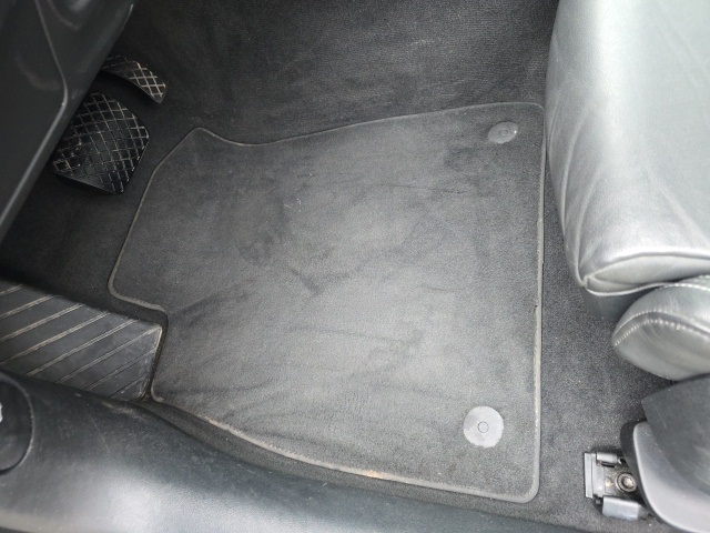 Vehicle image 24 of 50