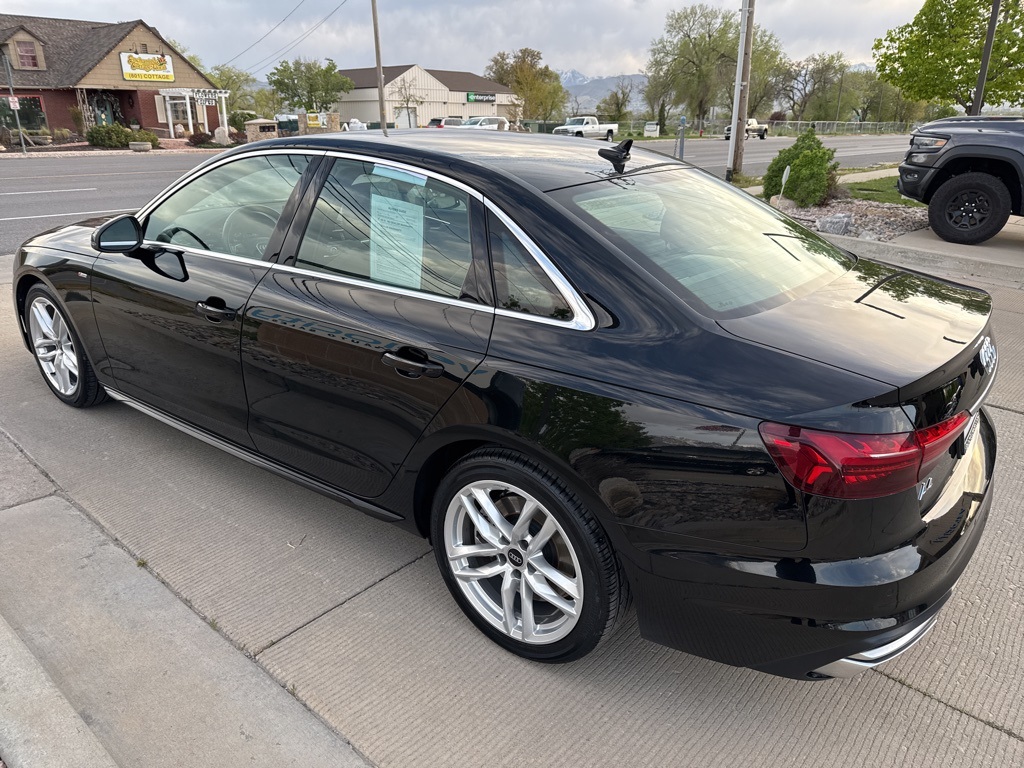 Vehicle image 5 of 23