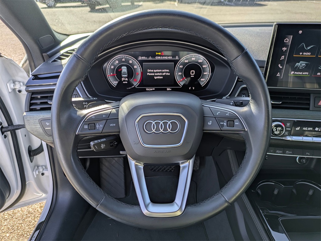 Vehicle image 13 of 39