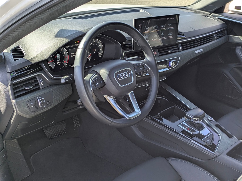 Vehicle image 12 of 39