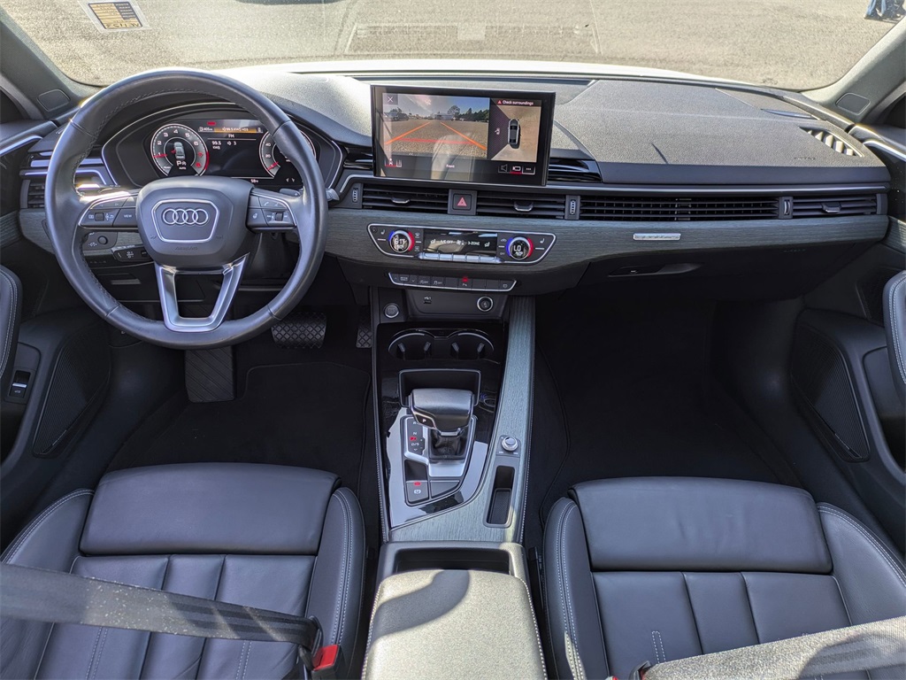Vehicle image 23 of 39