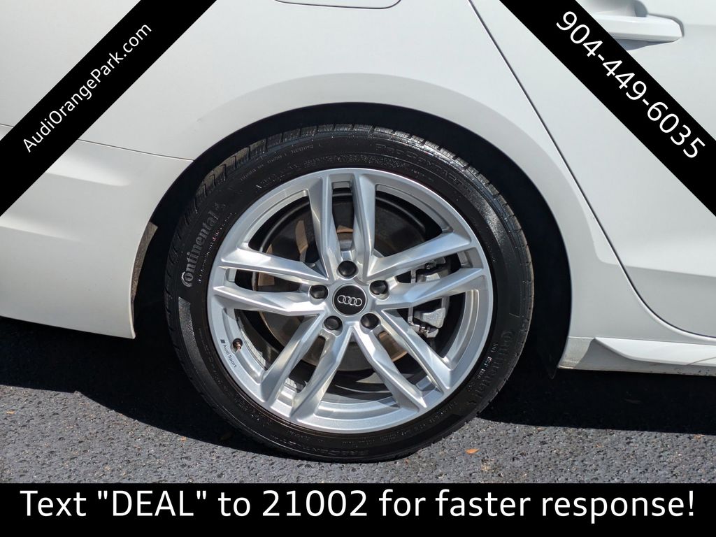 Vehicle image 15 of 40