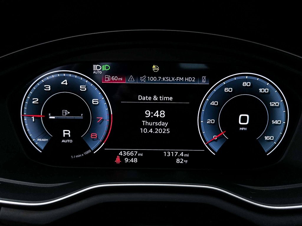 Vehicle image 34 of 36