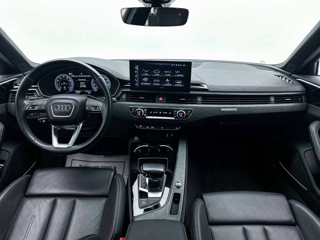 Vehicle image 21 of 36
