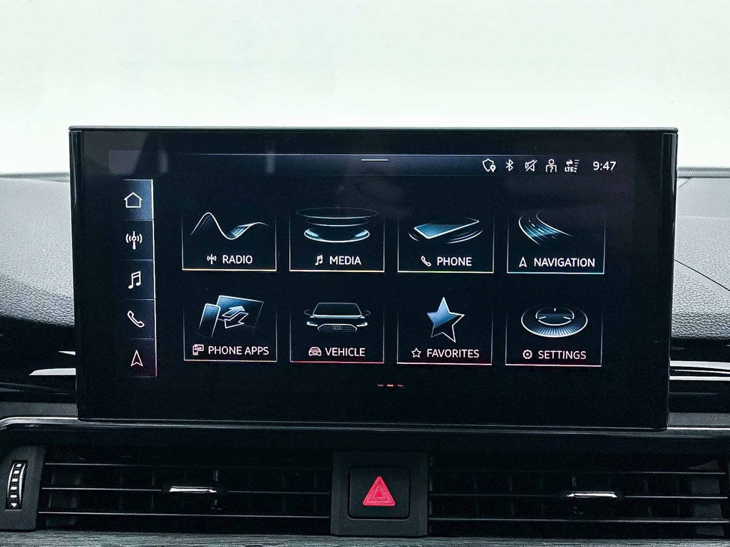 Vehicle image 22 of 36
