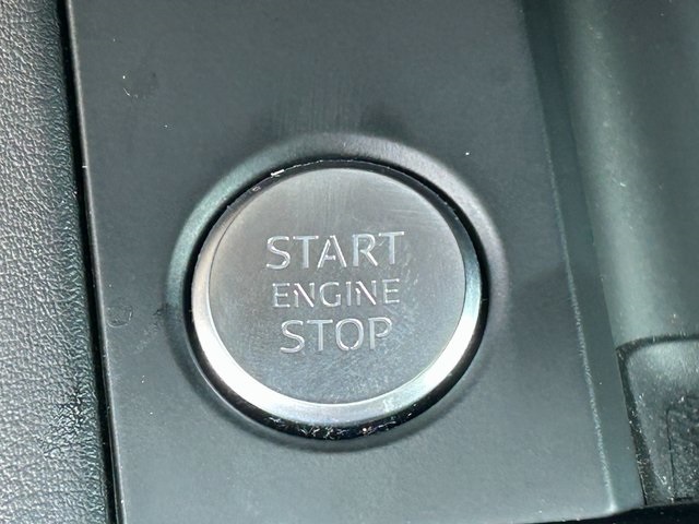 Vehicle image 16 of 37