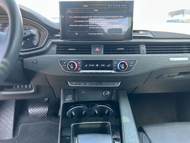 Vehicle image 13 of 37