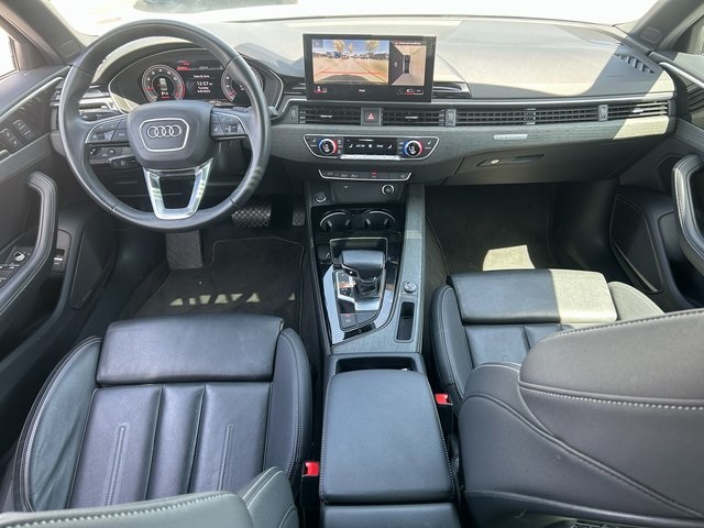 Vehicle image 28 of 37