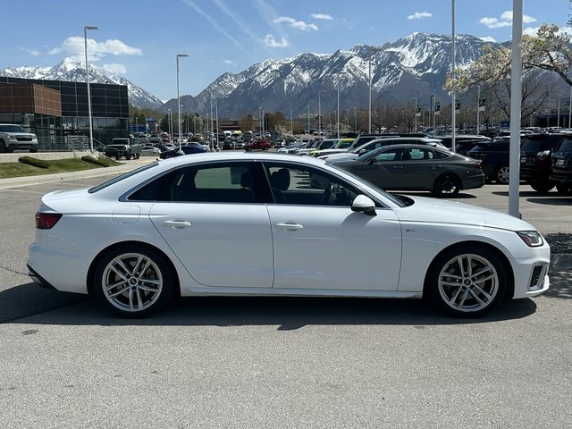 Vehicle image 4 of 37