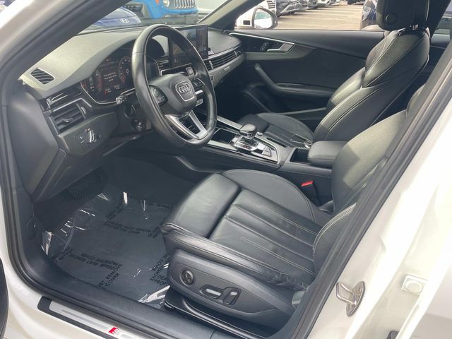 Vehicle image 20 of 34